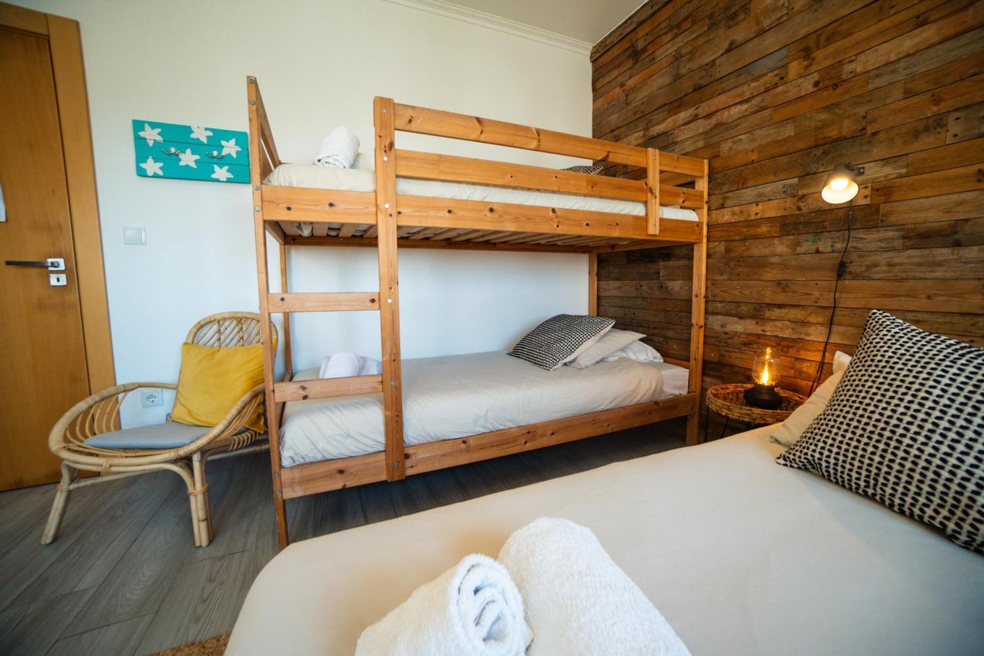 Alex Surf Hostel Балеал Экстерьер фото