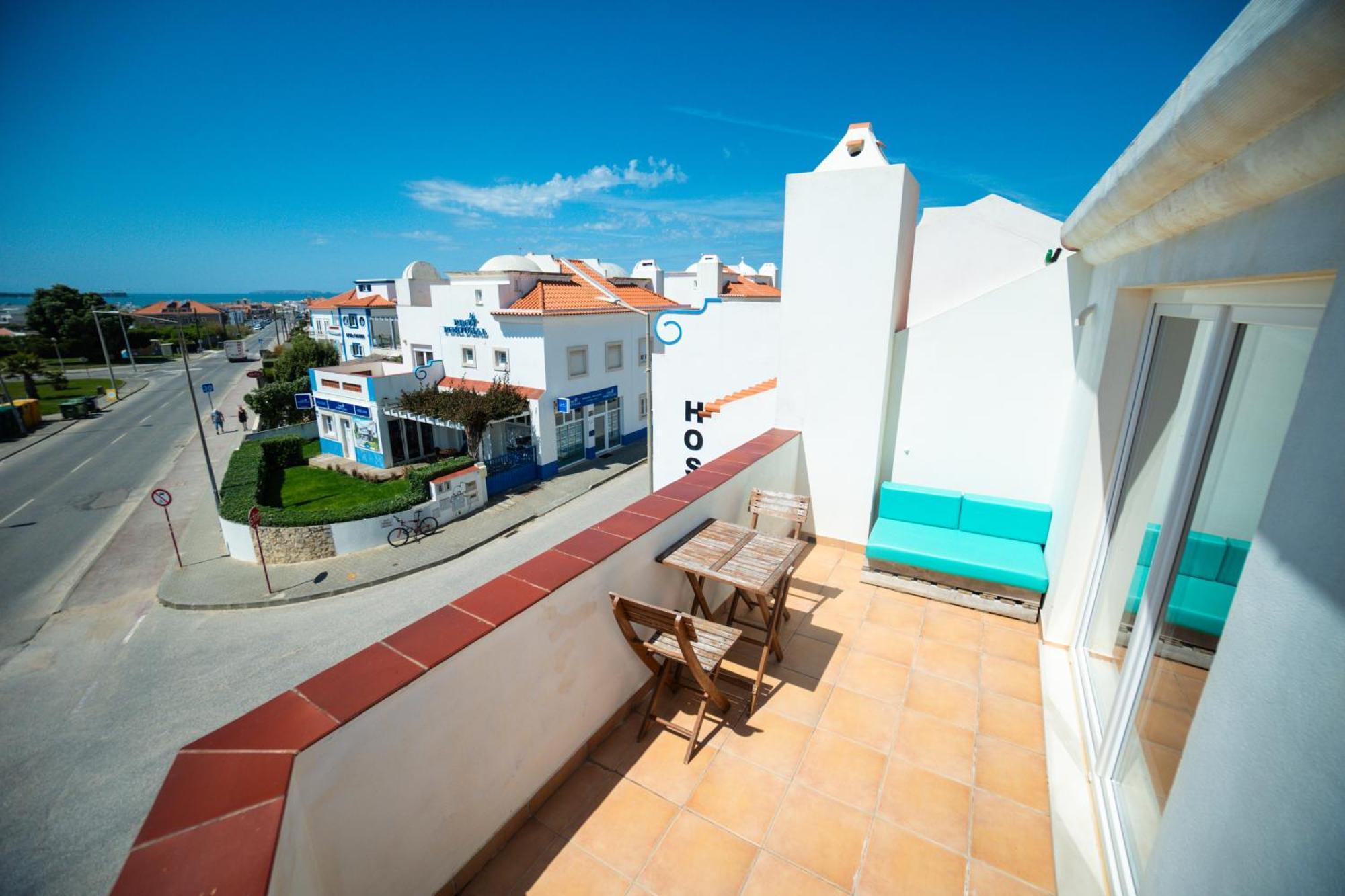 Alex Surf Hostel Балеал Экстерьер фото