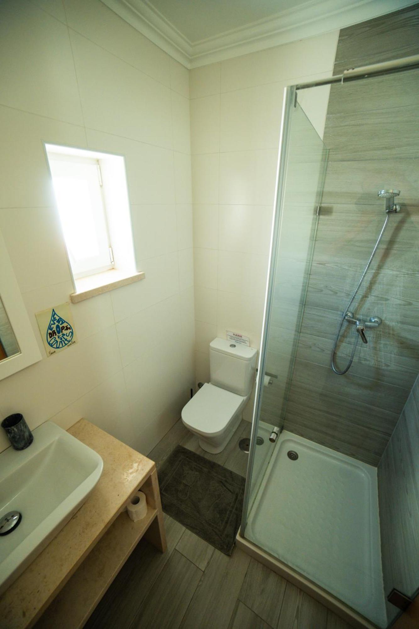 Alex Surf Hostel Балеал Экстерьер фото