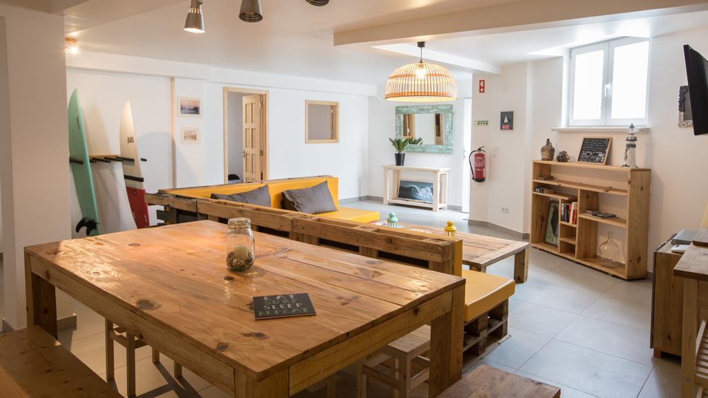Alex Surf Hostel Балеал Экстерьер фото