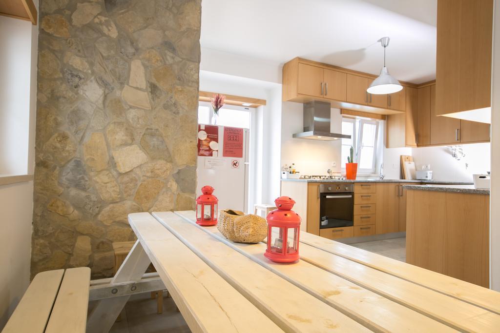 Alex Surf Hostel Балеал Экстерьер фото